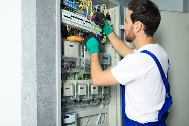 Best Local Electrician Companies  in , KS